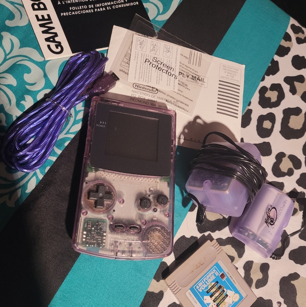 Skeleton color Nintendo game boy (vintage)